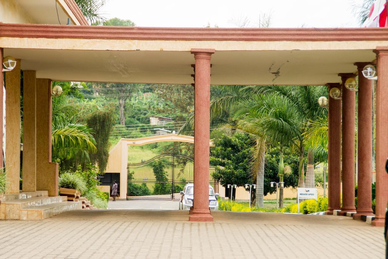 Lake View Resort Hotel Mbarara Kültér fotó