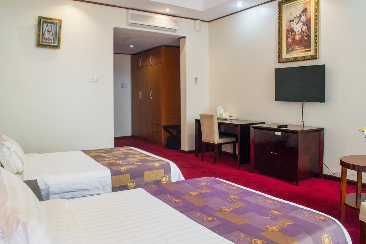 Lake View Resort Hotel Mbarara Kültér fotó