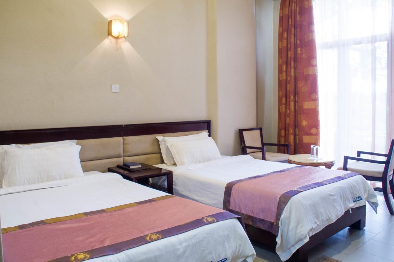 Lake View Resort Hotel Mbarara Kültér fotó