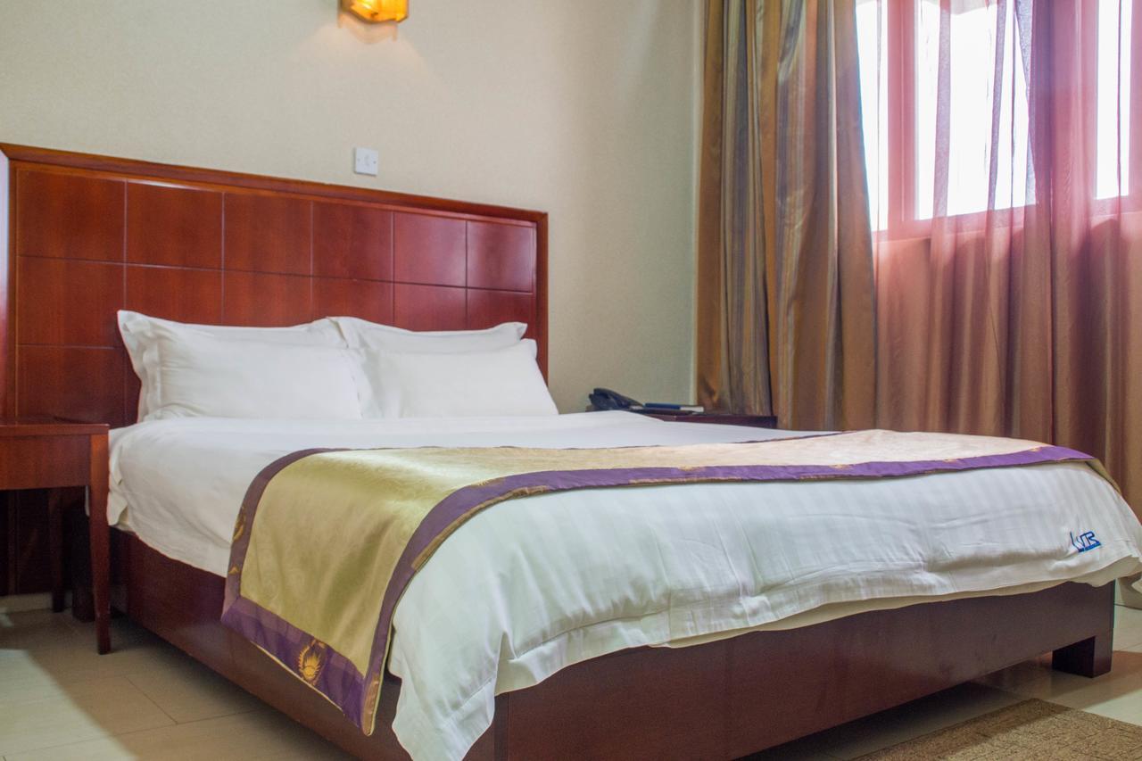 Lake View Resort Hotel Mbarara Kültér fotó